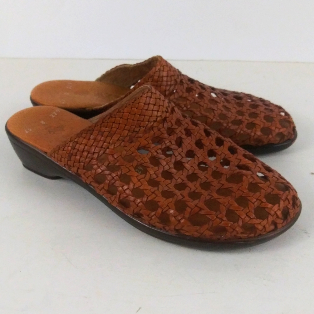 Aztec brown tan woven sandals women size 8 - Picture 2 of 8
